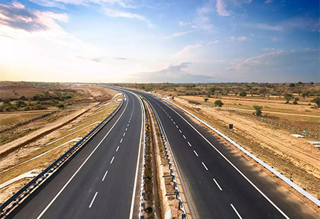 Noida Govt Constructing 28km Expressway to Reduce the Rush of Traffic